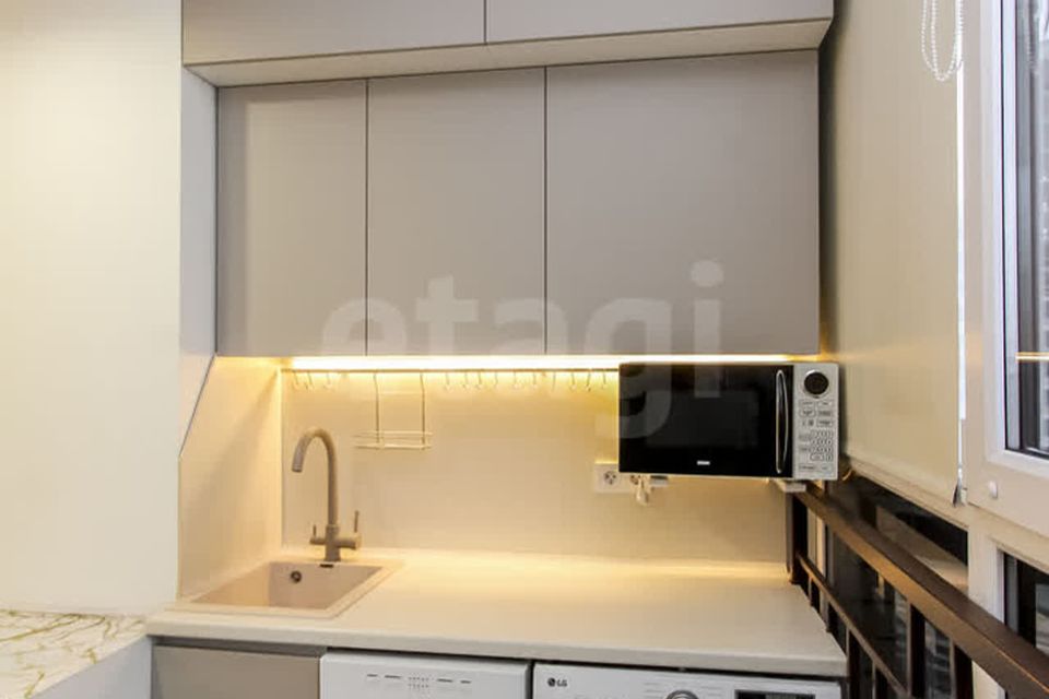 Продаётся 1-комнатная квартира, 41.1 м²