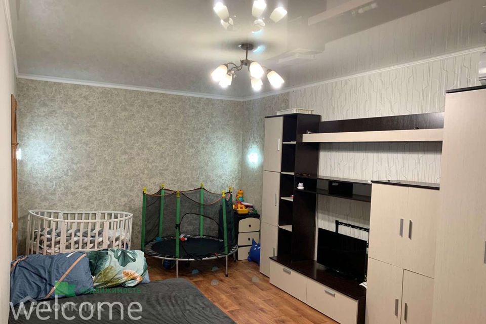 Продаётся 1-комнатная квартира, 37.7 м²