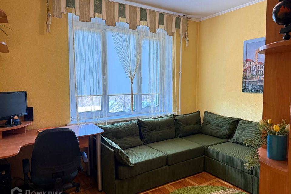 Продаётся 2-комнатная квартира, 67.4 м²