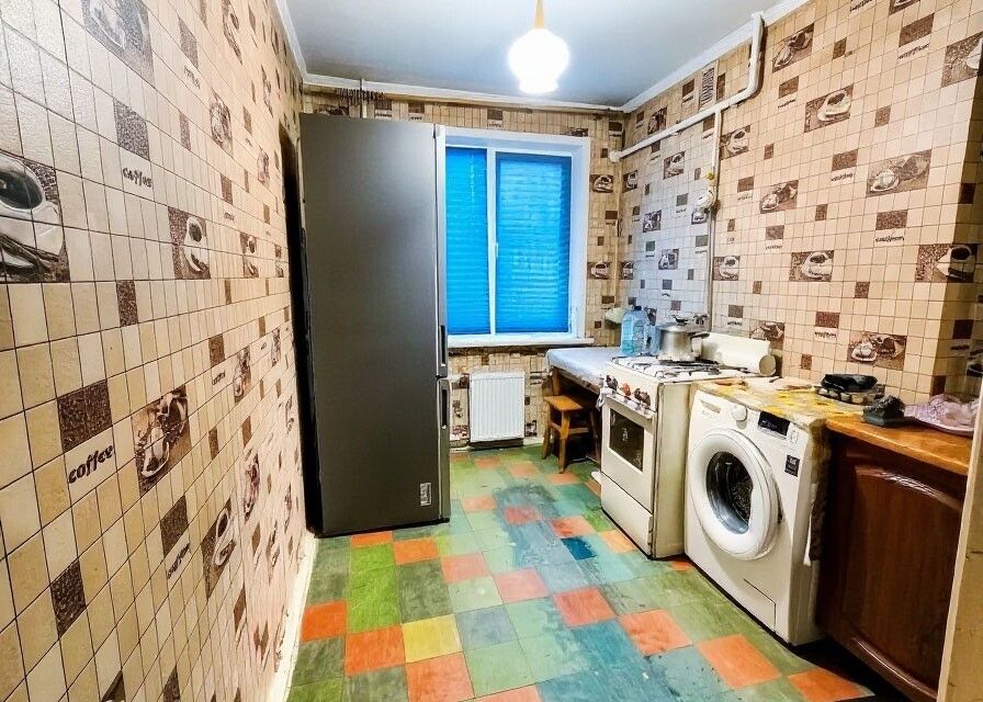 Продаётся 3-комнатная квартира, 61.6 м²