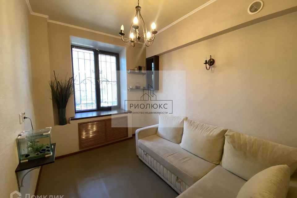 Продаётся 1-комнатная квартира, 35.2 м²