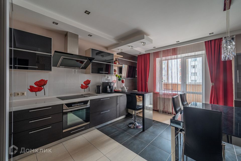 Продаётся 3-комнатная квартира, 97.2 м²