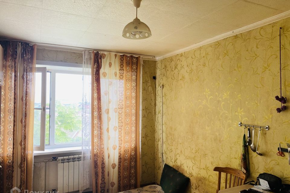 Продаётся комната в 1-комн. квартире, 13 м²