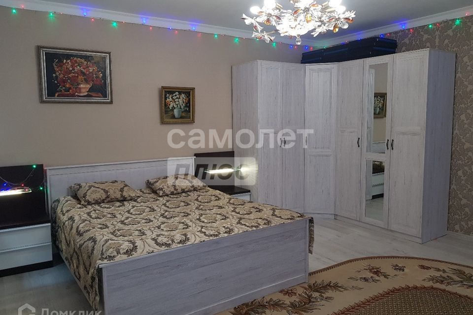 Продаётся 1-комнатная квартира, 52 м²