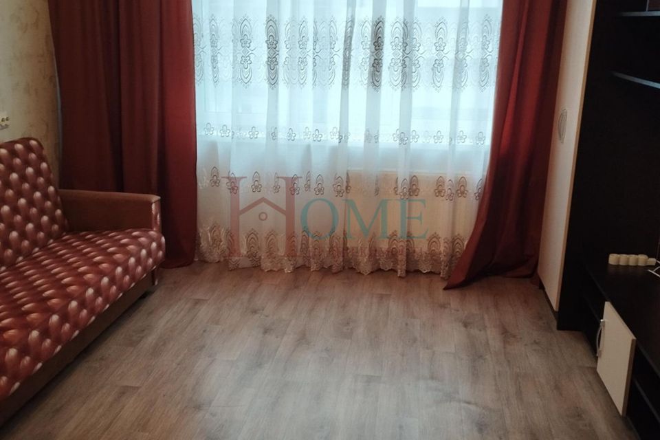 Сдаётся 1-комнатная квартира, 36 м²