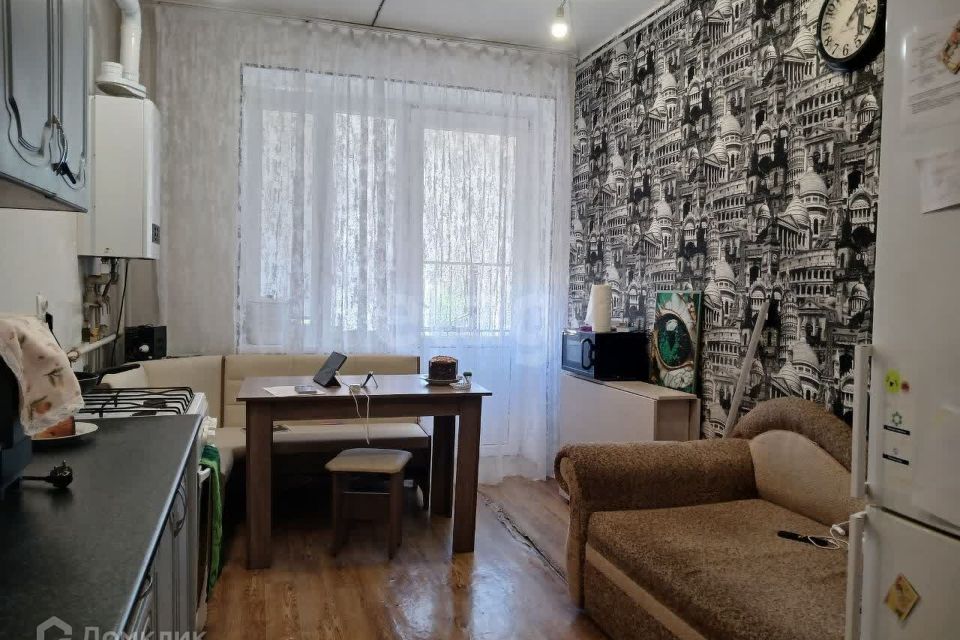 Продаётся 2-комнатная квартира, 59.7 м²