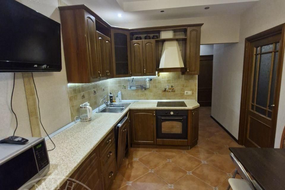 Сдаётся 2-комнатная квартира, 46.6 м²