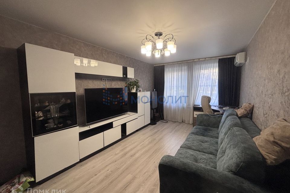 Продаётся 3-комнатная квартира, 72.5 м²