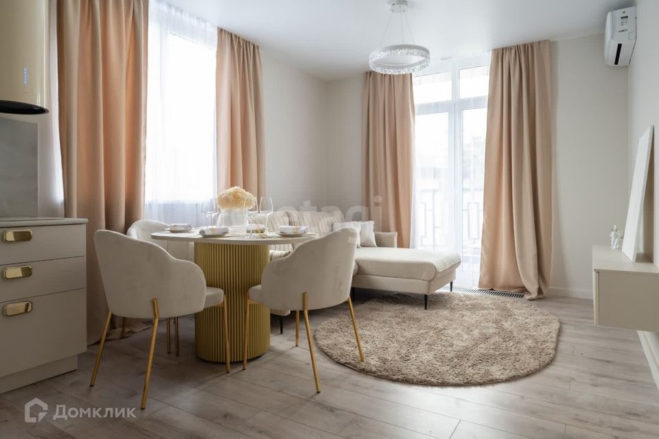 Продаётся 2-комнатная квартира, 63 м²