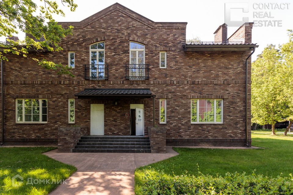 Продаётся 6-комнатная квартира, 706 м²
