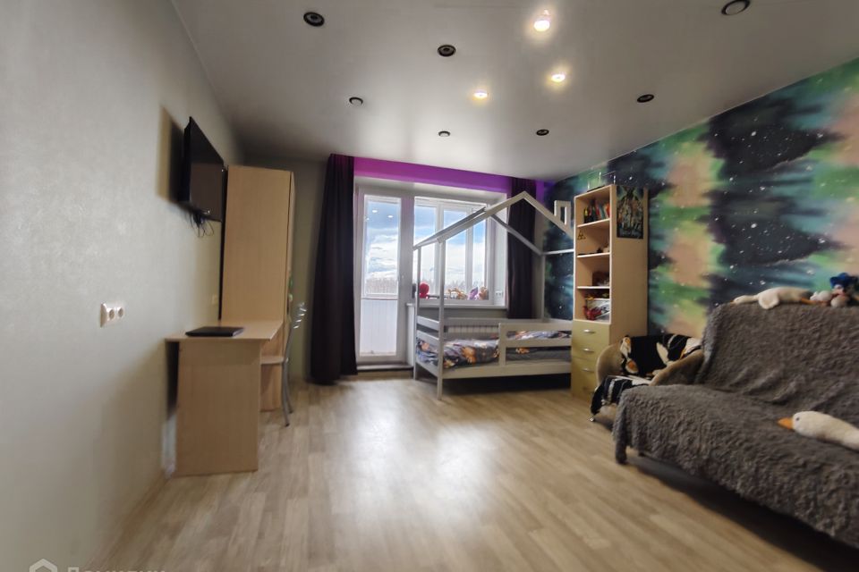 Продаётся 3-комнатная квартира, 70.7 м²