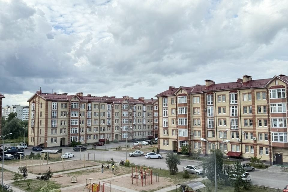 Продаётся 2-комнатная квартира, 61 м²