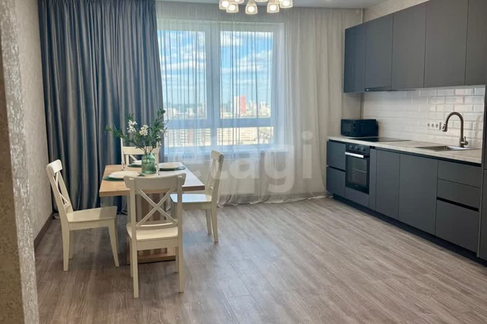 Сдаётся 2-комнатная квартира, 62 м²
