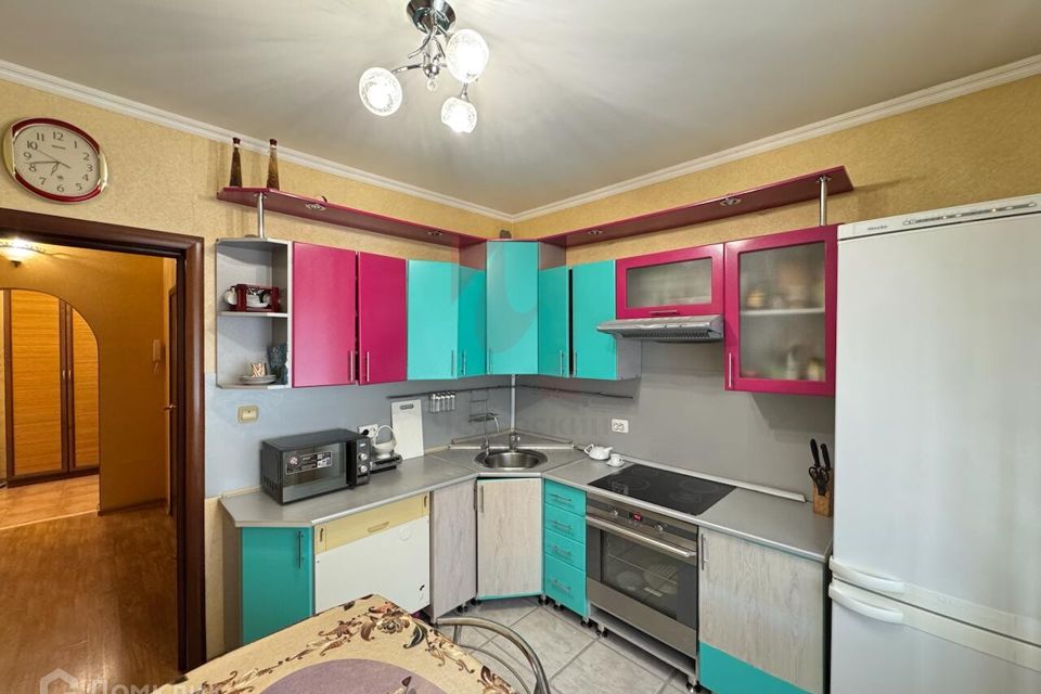 Продаётся 2-комнатная квартира, 61.5 м²