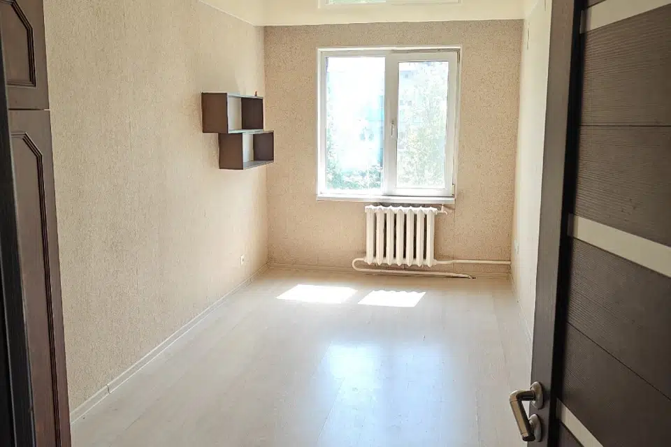 Продаётся 3-комнатная квартира, 60 м²