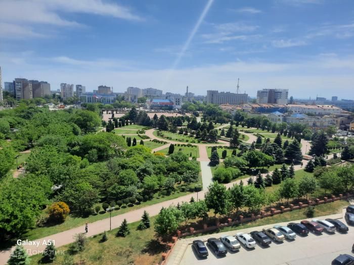 Продаётся 1-комнатная квартира, 41 м²