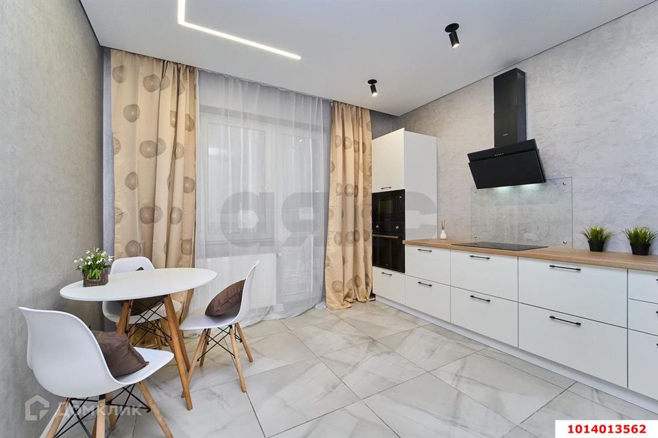 Продаётся 2-комнатная квартира, 57.75 м²