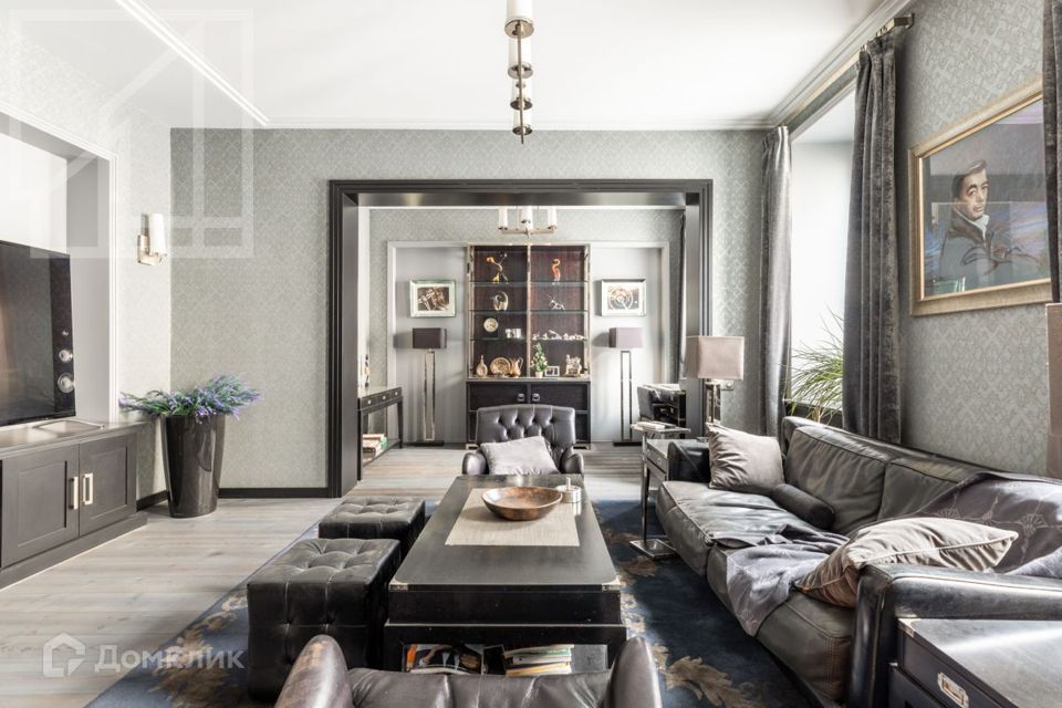 Сдаётся 2-комнатная квартира, 104 м²