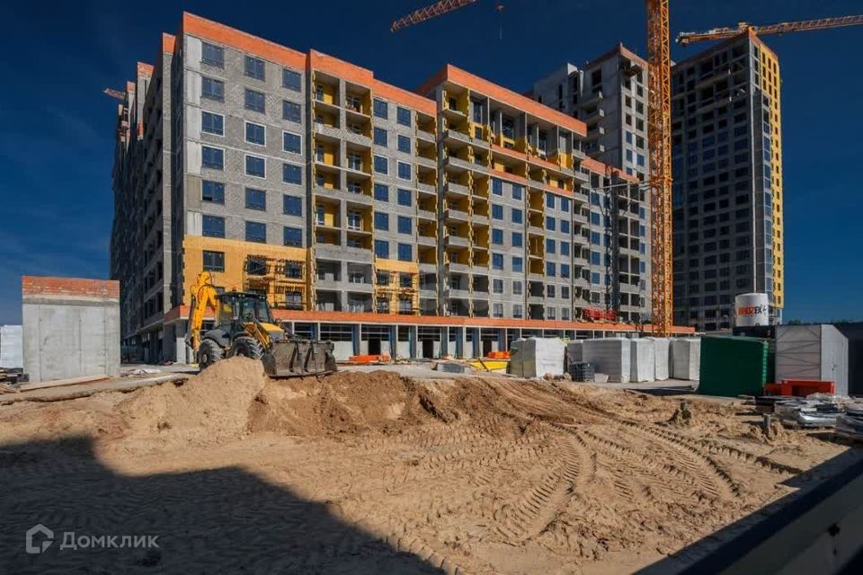 Продаётся 1-комнатная квартира, 42 м²