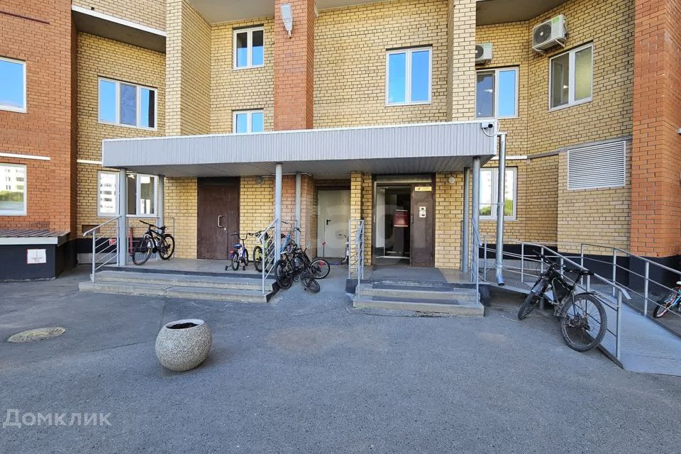 Продаётся 2-комнатная квартира, 65.77 м²