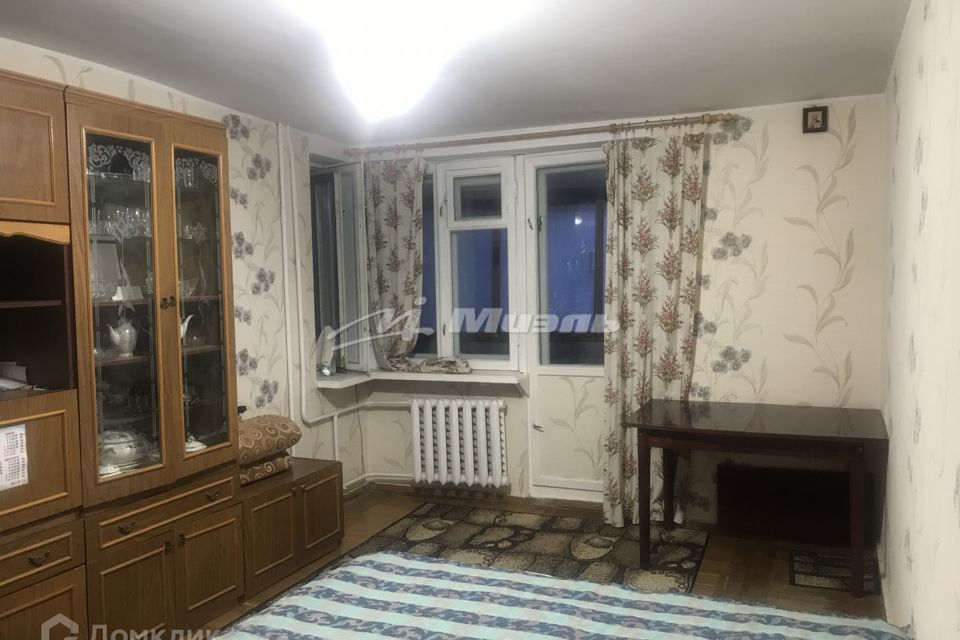 Продаётся 3-комнатная квартира, 70 м²