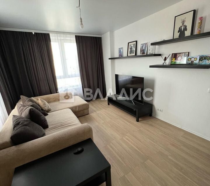 Продаётся 3-комнатная квартира, 90.3 м²