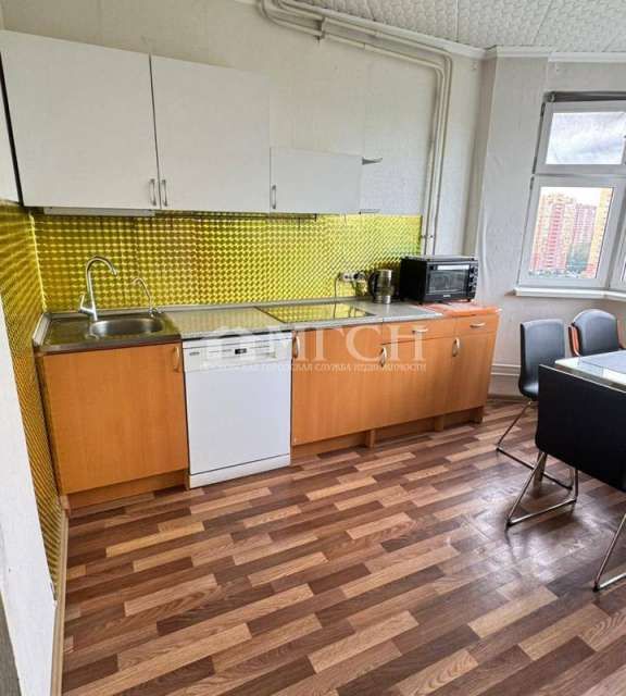 Продаётся 2-комнатная квартира, 61 м²