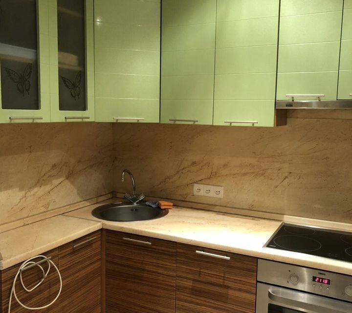 Продаётся 1-комнатная квартира, 43 м²