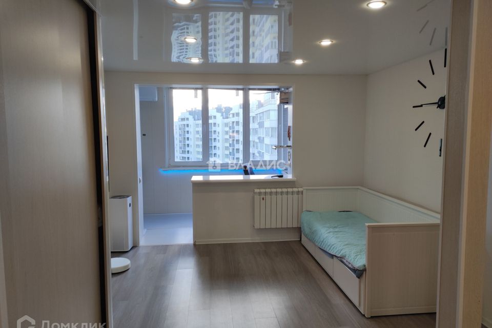Продаётся 1-комнатная квартира, 42.3 м²