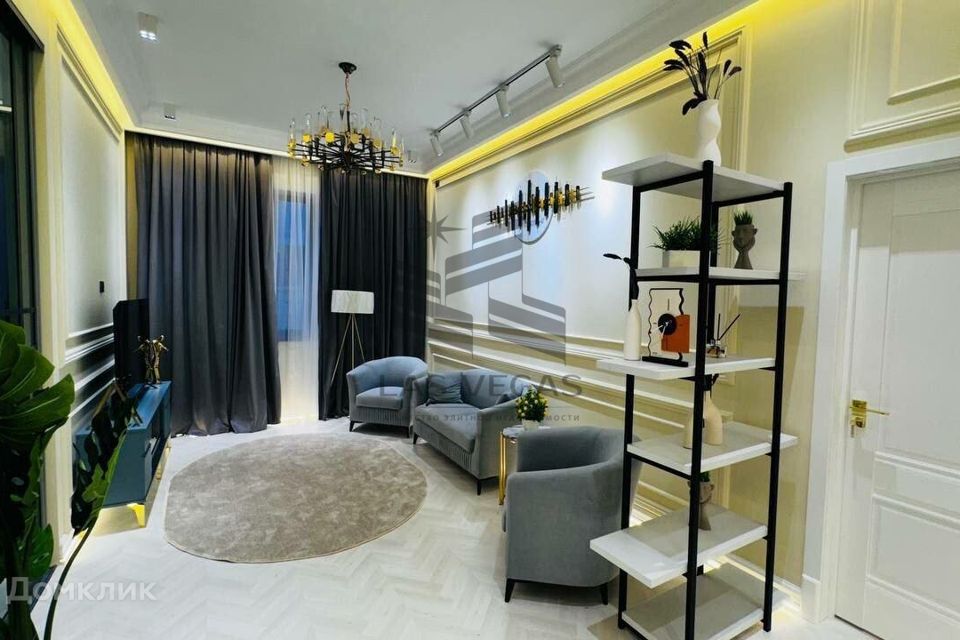 Сдаётся 2-комнатная квартира, 66 м²