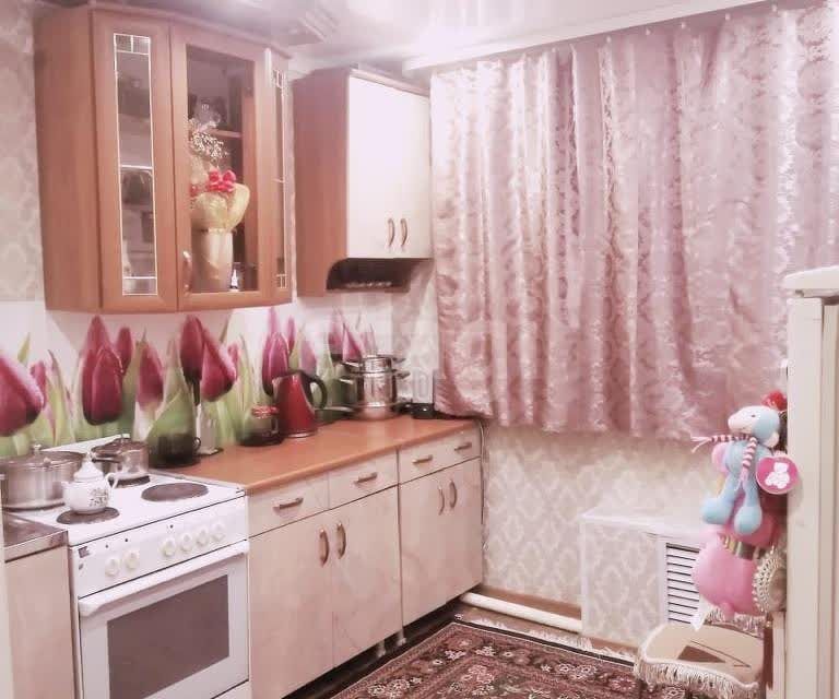 Сдаётся 2-комнатная квартира, 49.6 м²