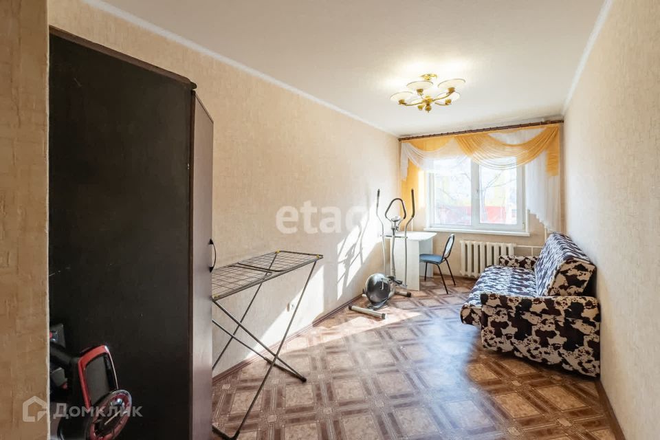 Сдаётся 3-комнатная квартира, 57.9 м²