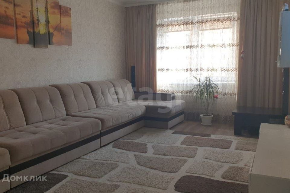 Продаётся 2-комнатная квартира, 64 м²