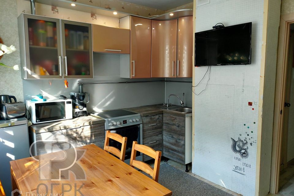 Продаётся 2-комнатная квартира, 57 м²