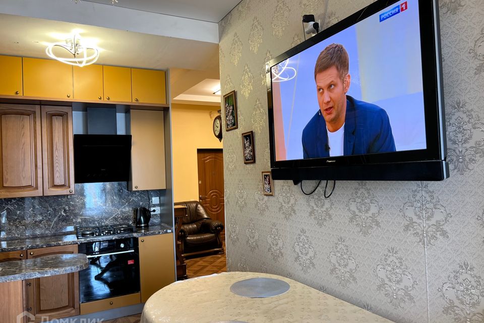 Продаётся 1-комнатная квартира, 51 м²