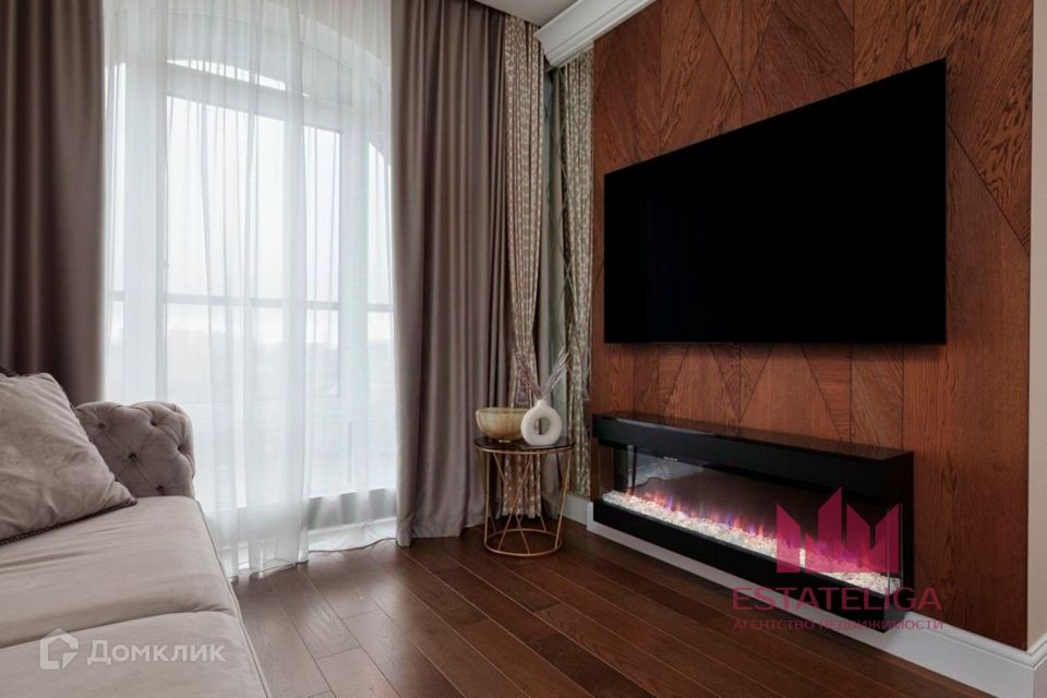 Продаётся 4-комнатная квартира, 97.6 м²