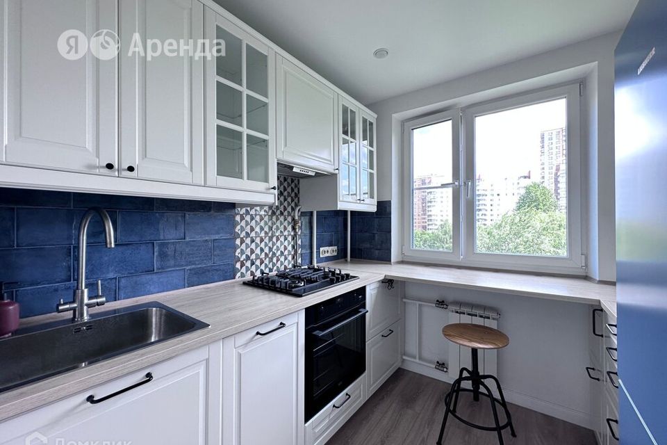 Сдаётся 3-комнатная квартира, 56 м²