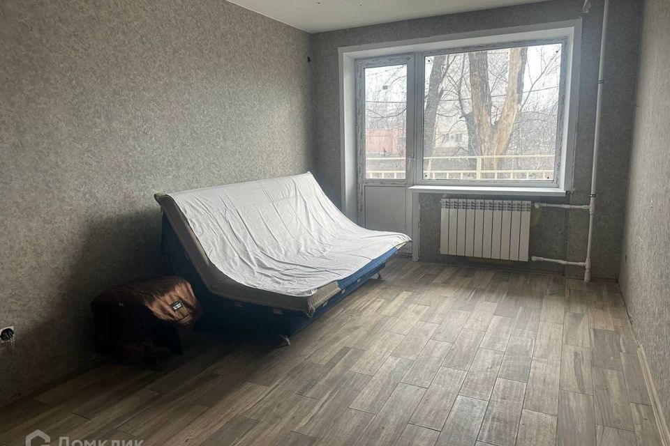 Продаётся 2-комнатная квартира, 42.4 м²