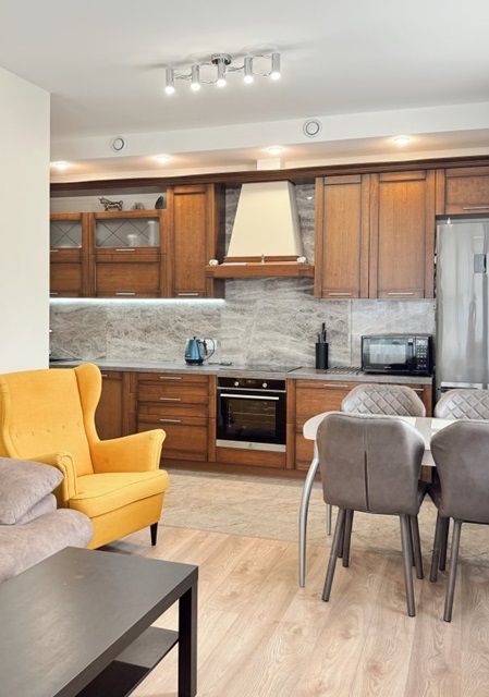 Продаётся 2-комнатная квартира, 62.1 м²