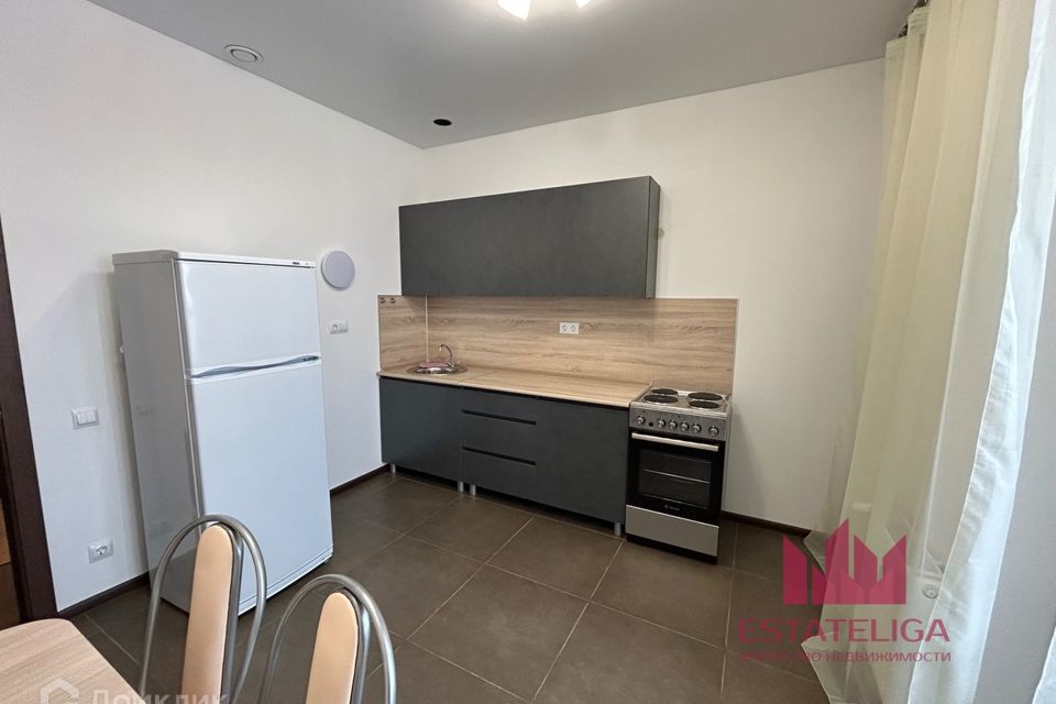 Сдаётся 1-комнатная квартира, 40 м²