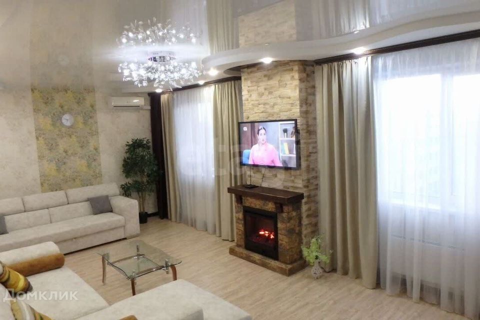 Сдаётся 3-комнатная квартира, 105 м²