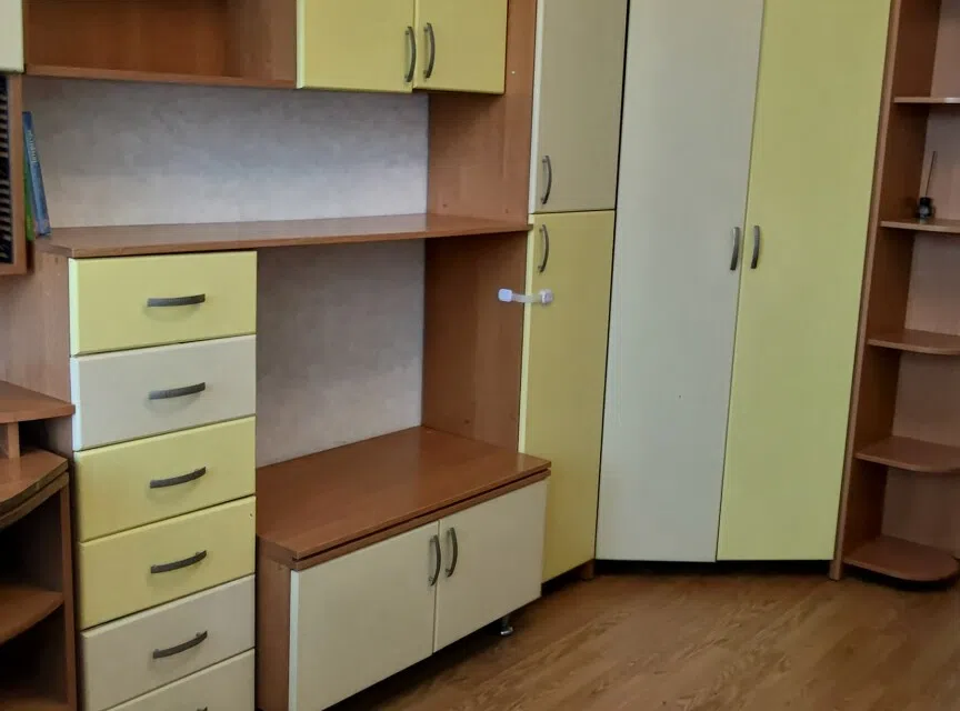 Продаётся 3-комнатная квартира, 60 м²