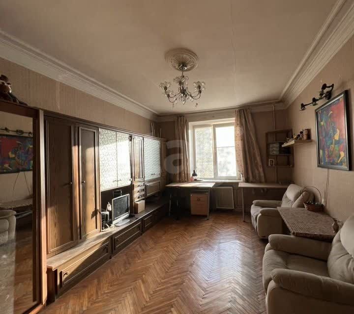 Продаётся 3-комнатная квартира, 77.6 м²