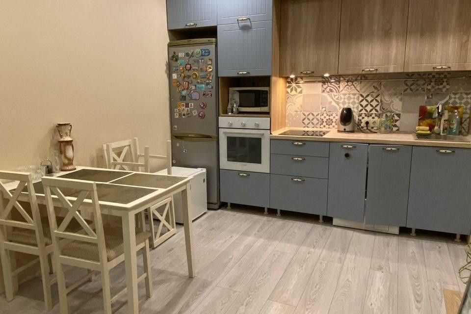 Сдаётся 2-комнатная квартира, 40 м²