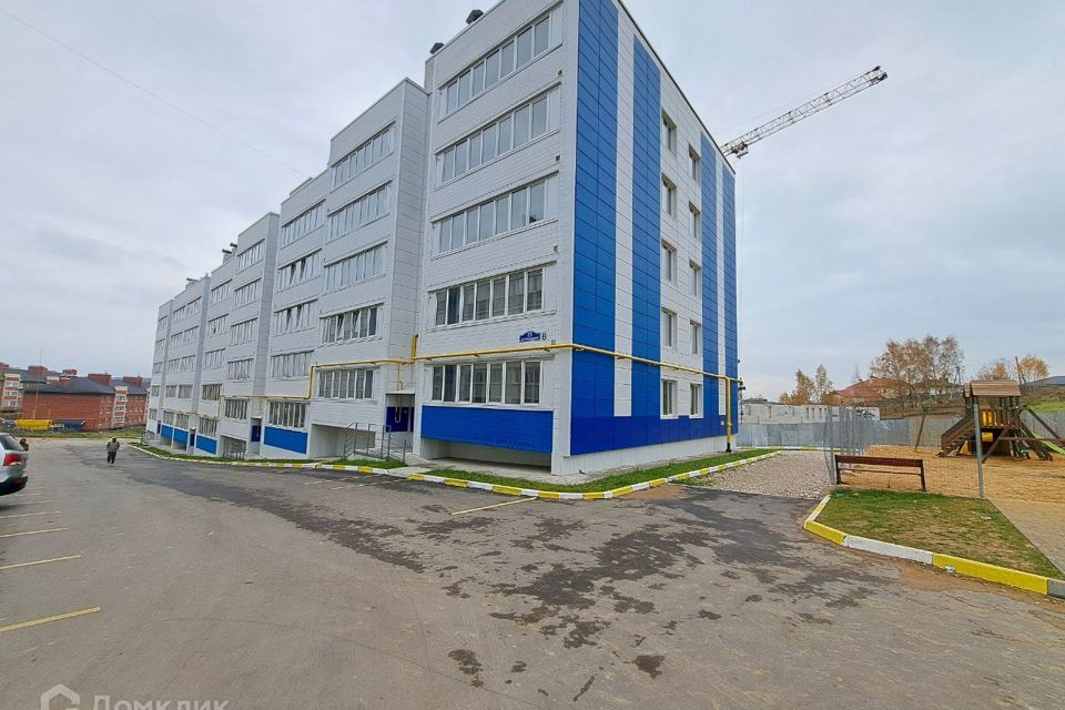 Продаётся 1-комнатная квартира, 54 м²