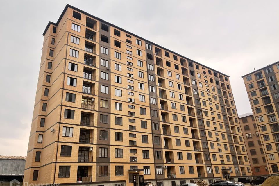 Продаётся 2-комнатная квартира, 92 м²