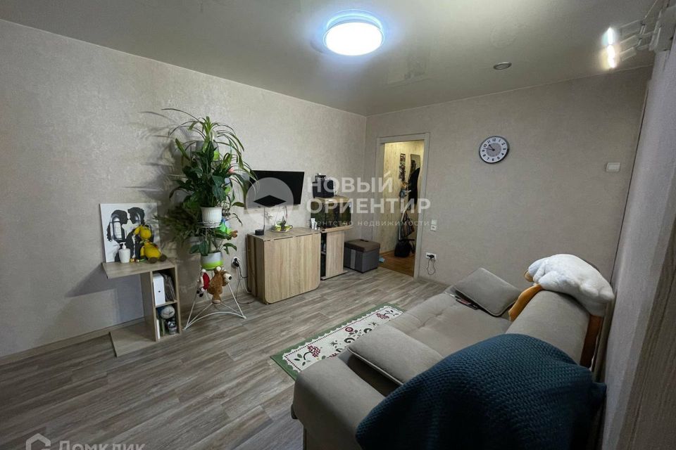 Продаётся 2-комнатная квартира, 43.7 м²