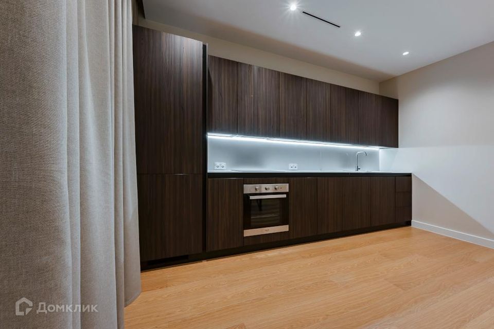 Сдаётся 2-комнатная квартира, 58 м²