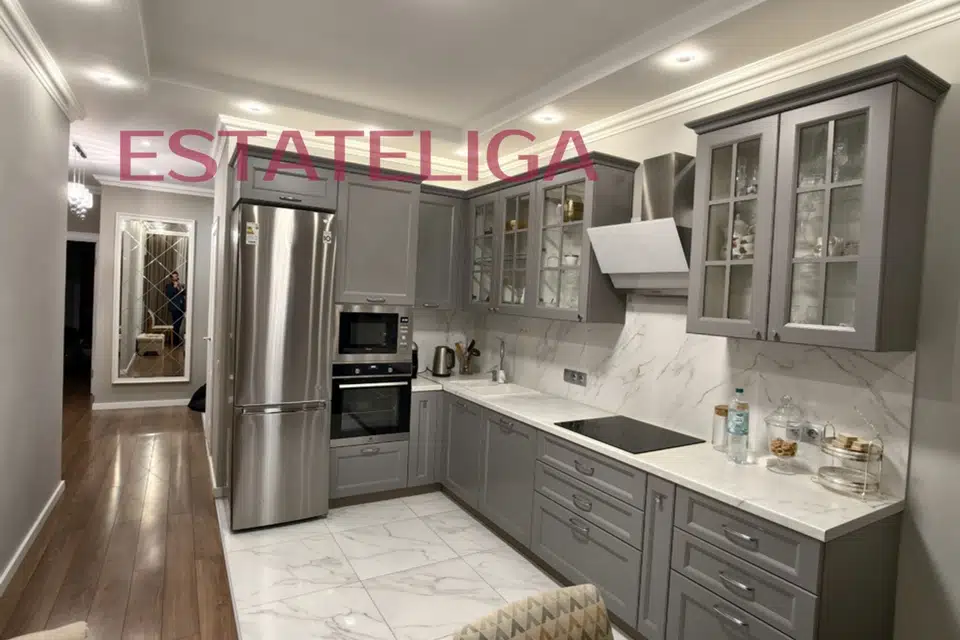 Продаётся 2-комнатная квартира, 65 м²