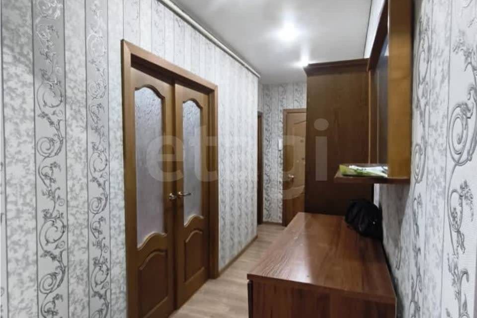 Продаётся 3-комнатная квартира, 63.8 м²